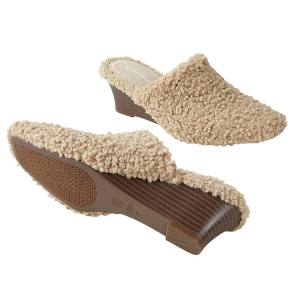 Vivaia Margot Square Toe Tan Sherpa Wedge Mules Women’s 38/7.5 - Picture 3 of 15